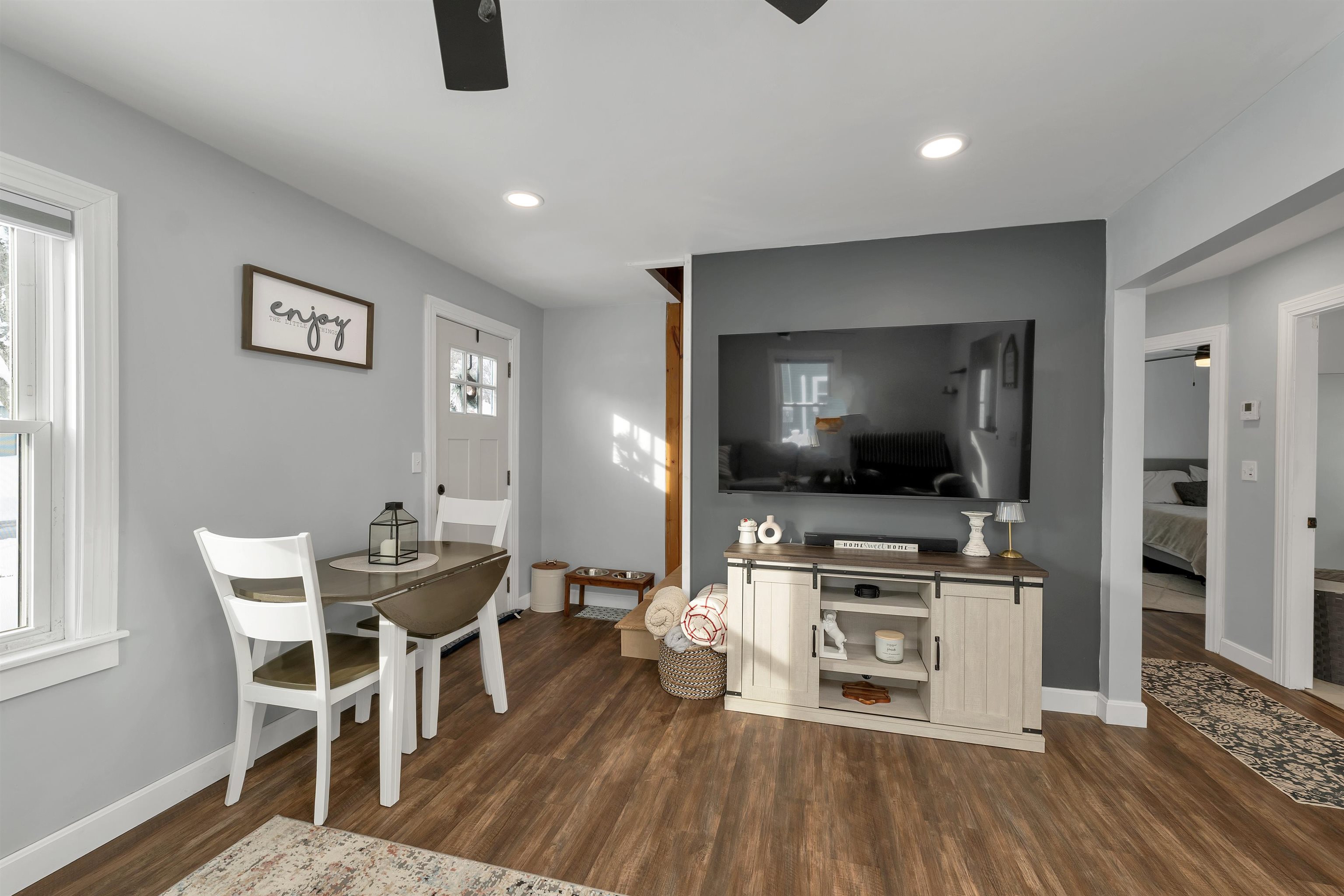 22 Constance Street Bedford, NH 03110 - Photo 12 of 43