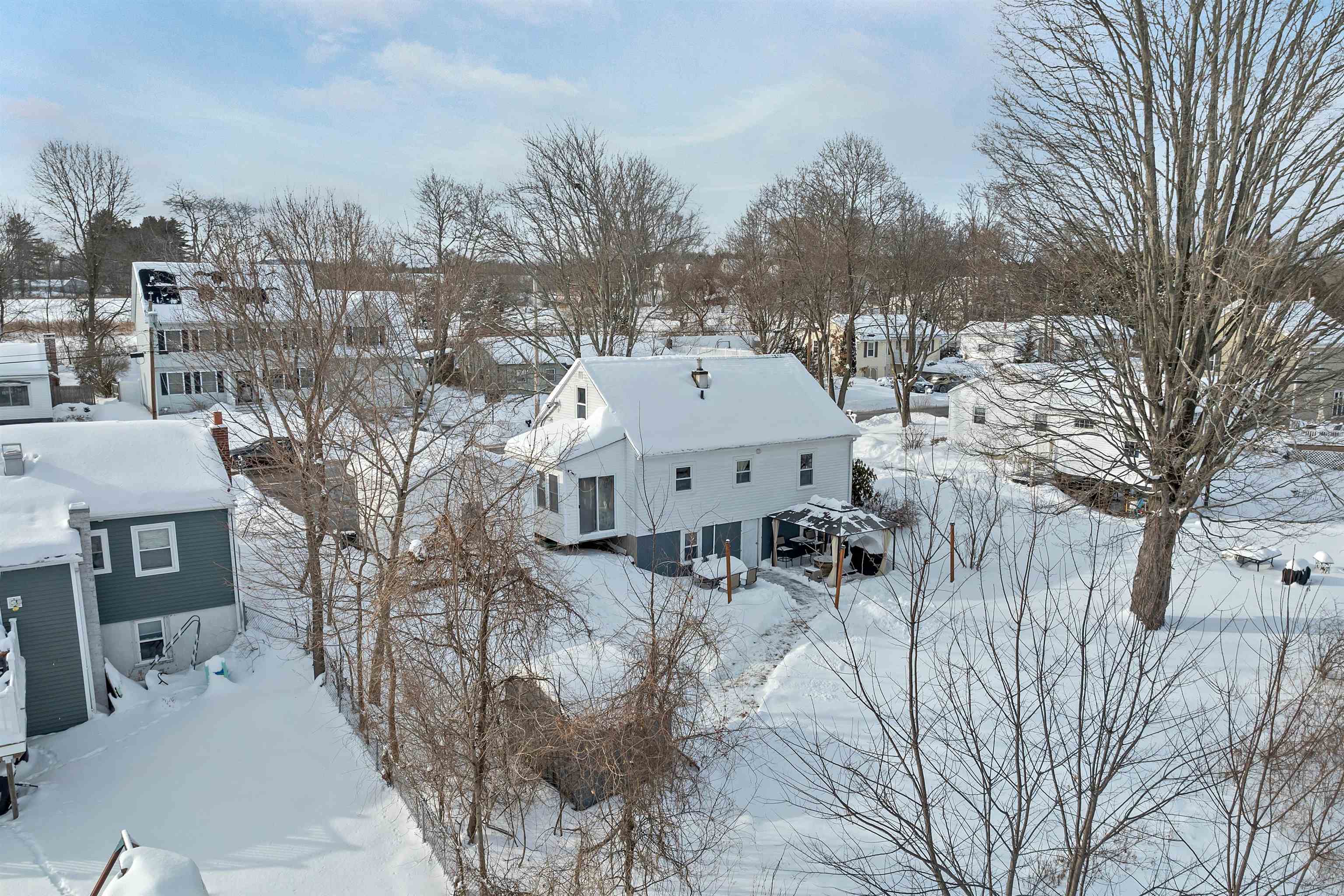 22 Constance Street Bedford, NH 03110 - Photo 25 of 43