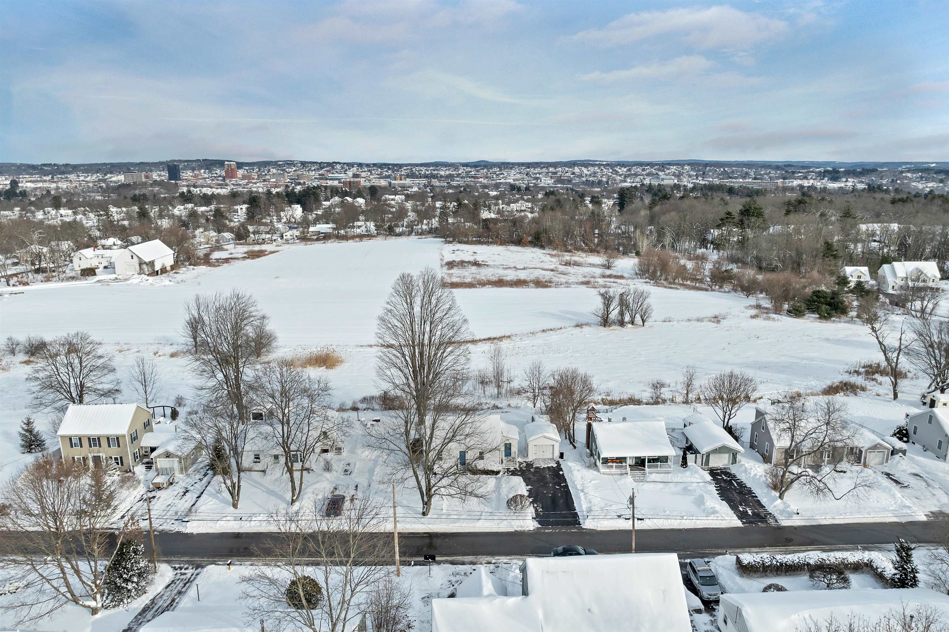 22 Constance Street Bedford, NH 03110 - Photo 31 of 43