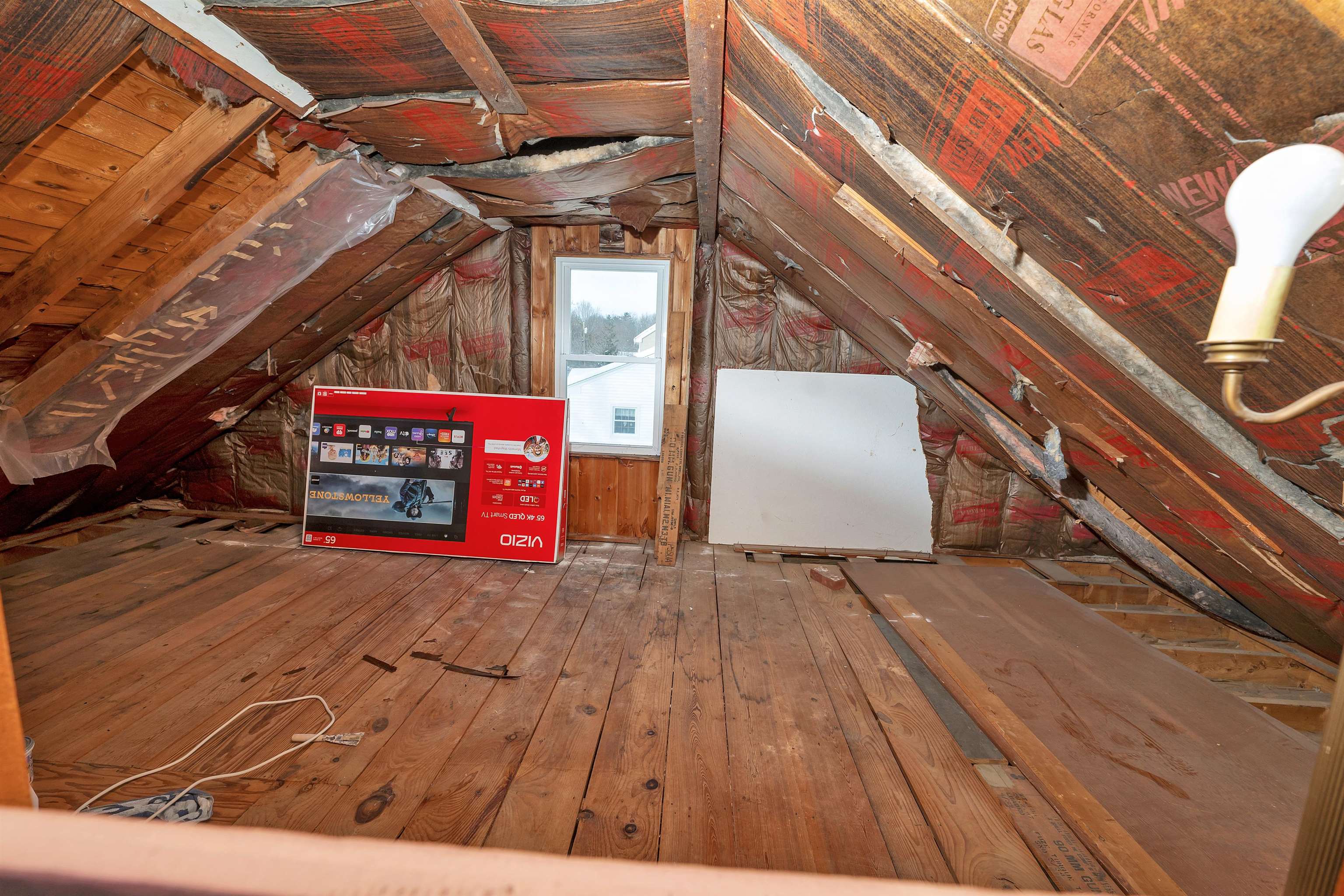 22 Constance Street Bedford, NH 03110 - Photo 37 of 43