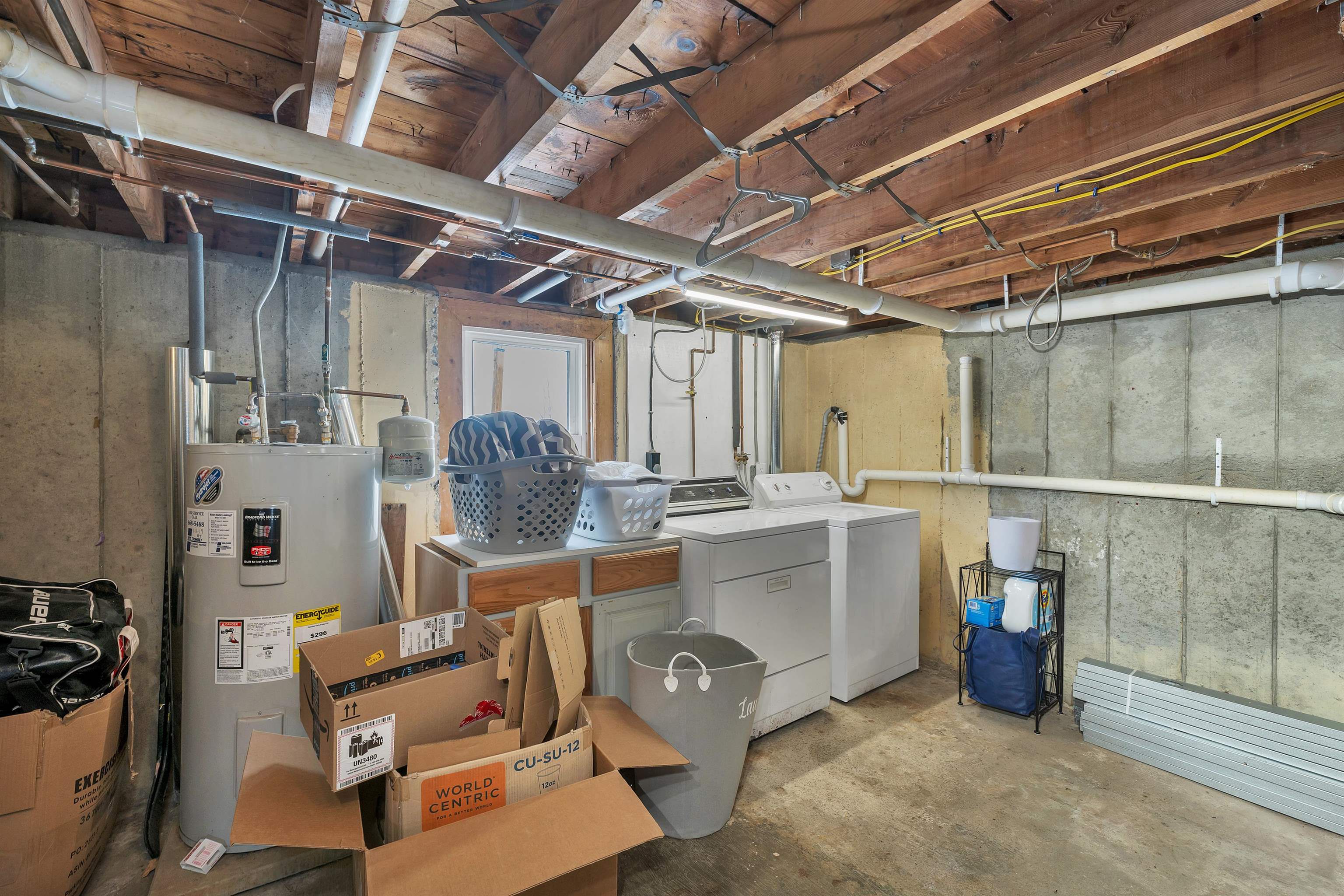 22 Constance Street Bedford, NH 03110 - Photo 39 of 43