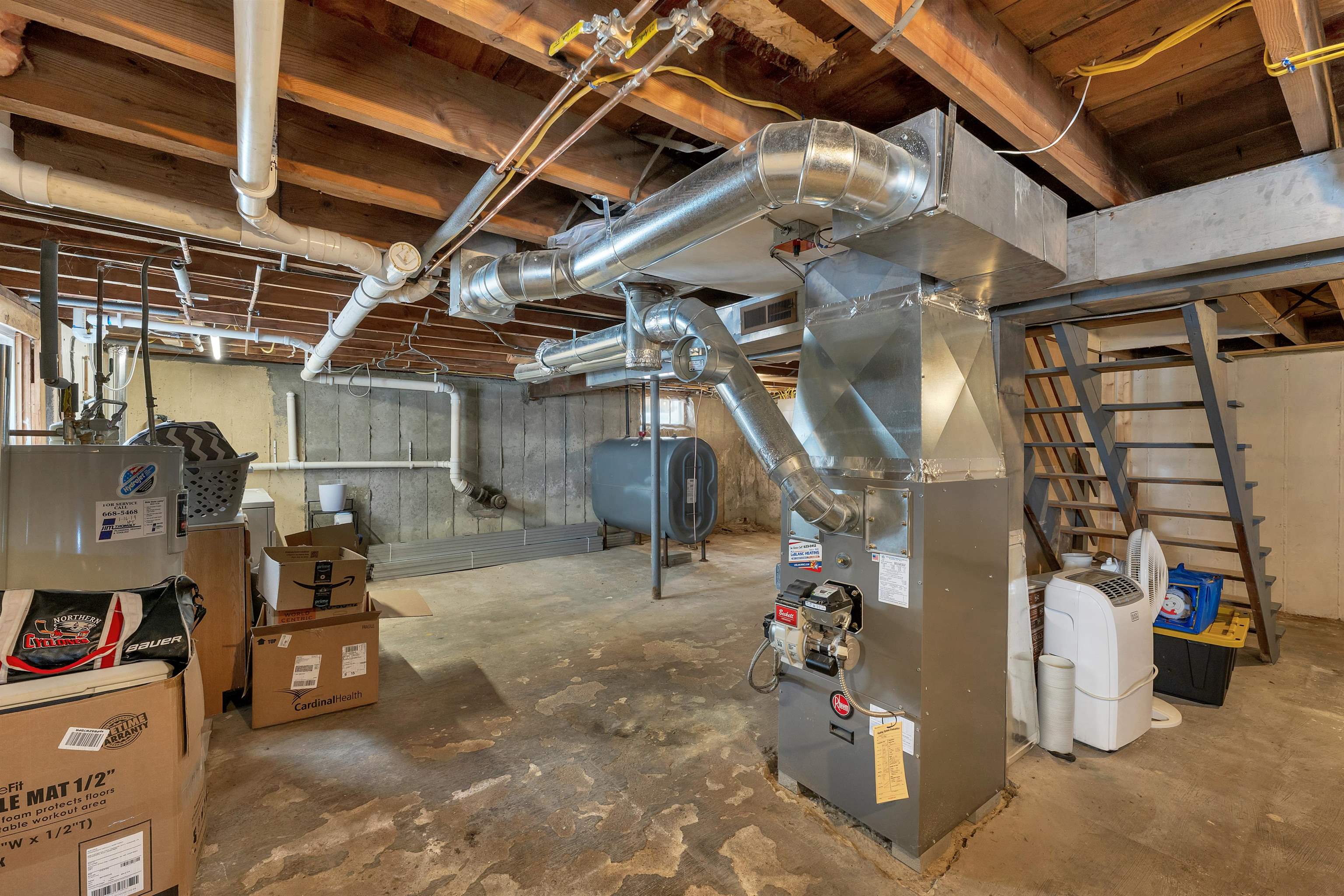 22 Constance Street Bedford, NH 03110 - Photo 40 of 43