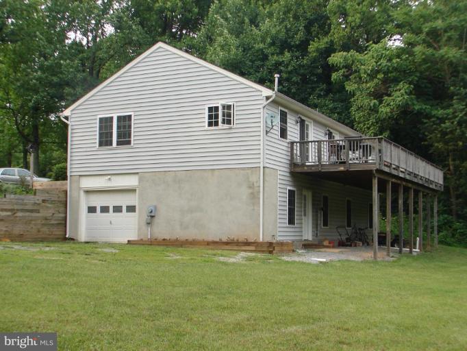 12116 Fawn Ridge Road Linden, VA 22642 - Photo 2 of 16 Exterior (Rear)