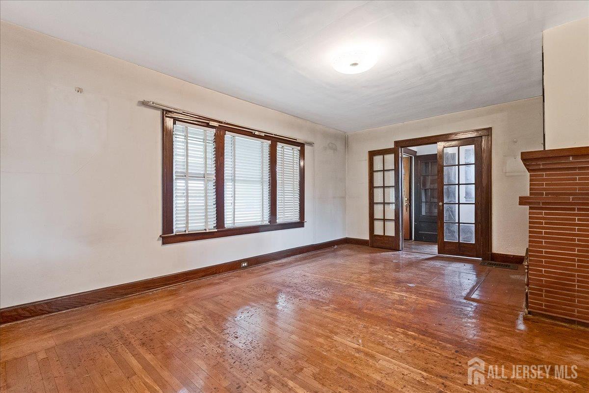 425 New Market Road Piscataway, NJ 08854 - Photo 7 of 14