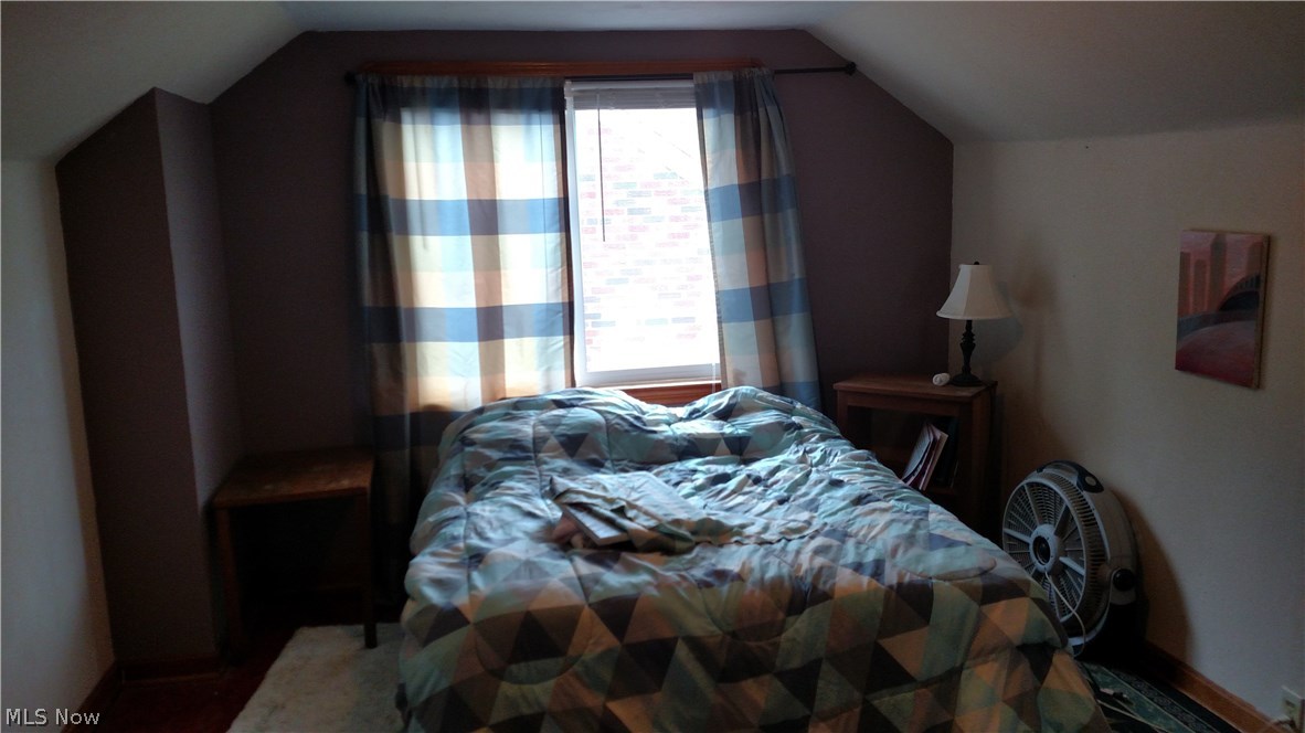 3006 Hearthstone Road Parma, OH 44134 - Photo 5 of 10 Gallery Image 5