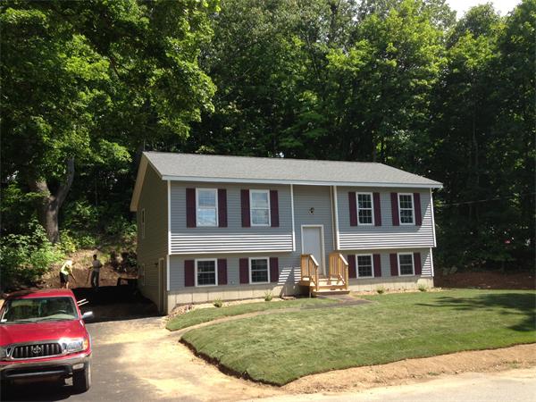 92 Cottage Street Athol, MA 01331 - Photo 1 of 4 Gallery Image 1