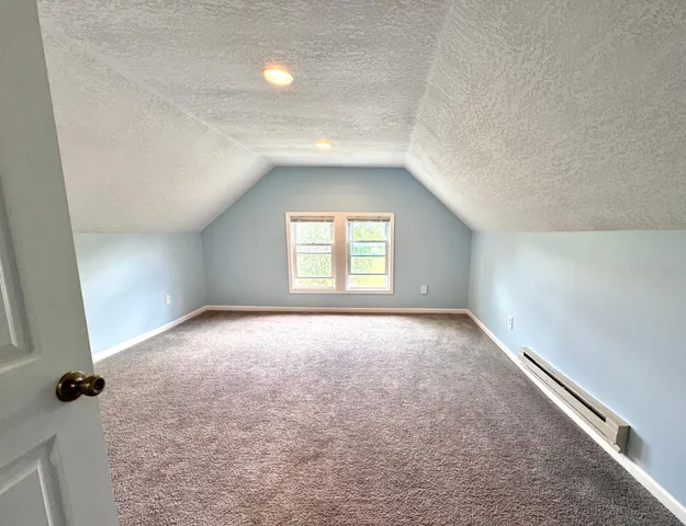 $1,250 | 3408 3rd Avenue South, Unit UPPER LEVEL, Minneapolis, MN 55408