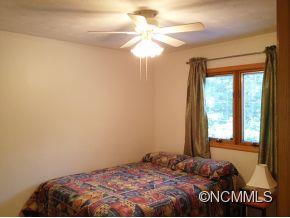20 Bee Ridge Road Asheville, NC 28803 - Photo 12 of 24 Gallery Image 12