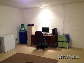 20 Bee Ridge Road Asheville, NC 28803 - Photo 16 of 24 Gallery Image 16