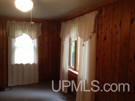 N9239 South Range Road Ironwood, MI 49938 - Photo 6 of 17