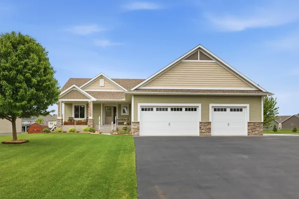 $525,000 | 7565 Ogren Avenue Northeast, Otsego, MN 55330