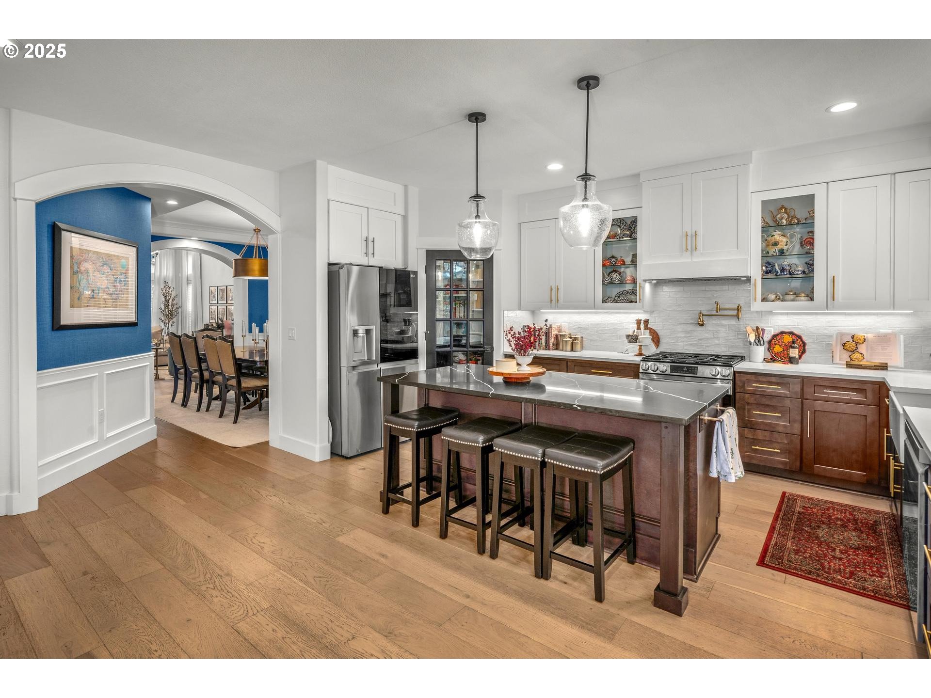 7849 Southwest Birch Street Portland, OR 97223 - Photo 12 of 42