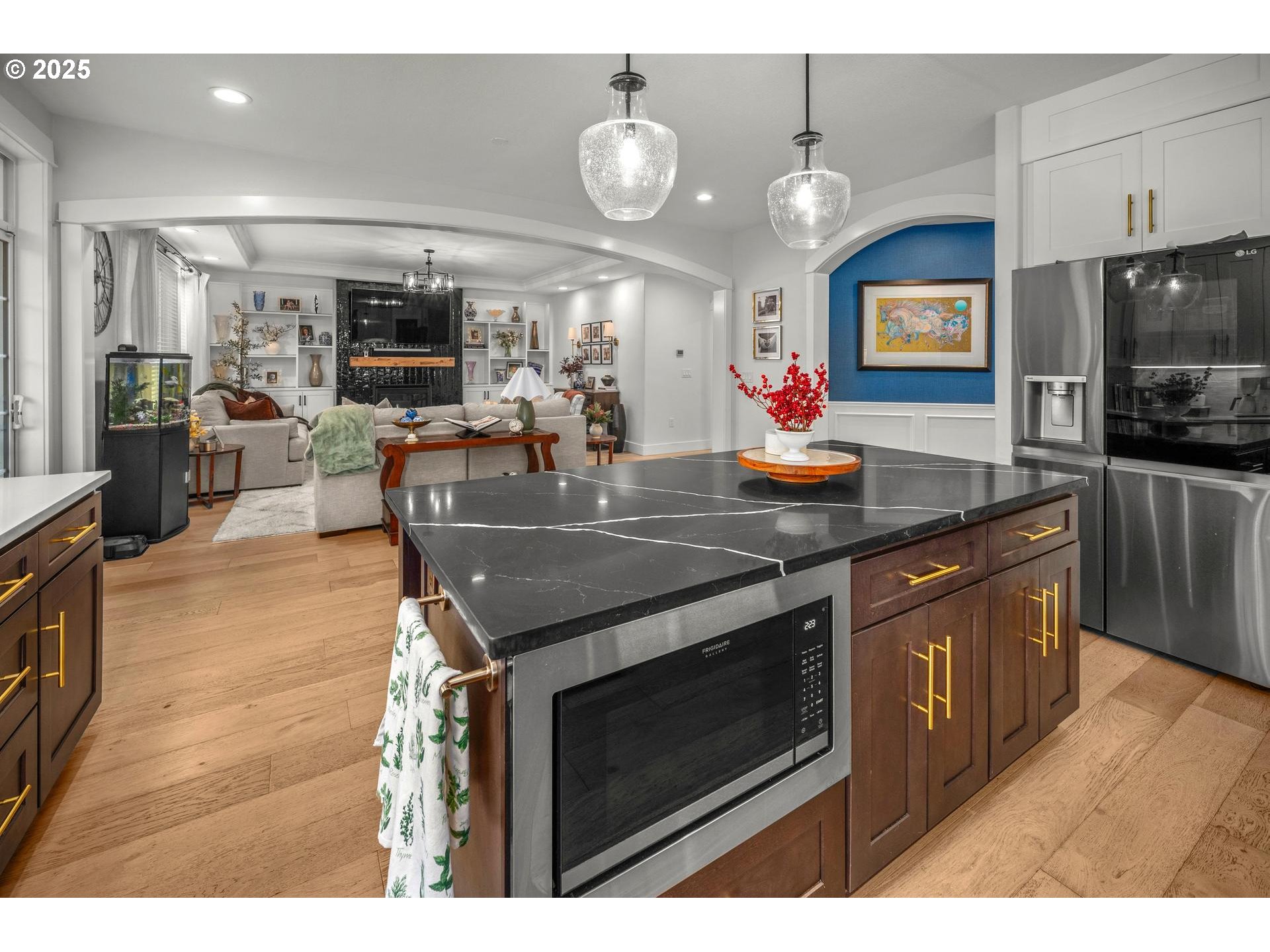 7849 Southwest Birch Street Portland, OR 97223 - Photo 17 of 42