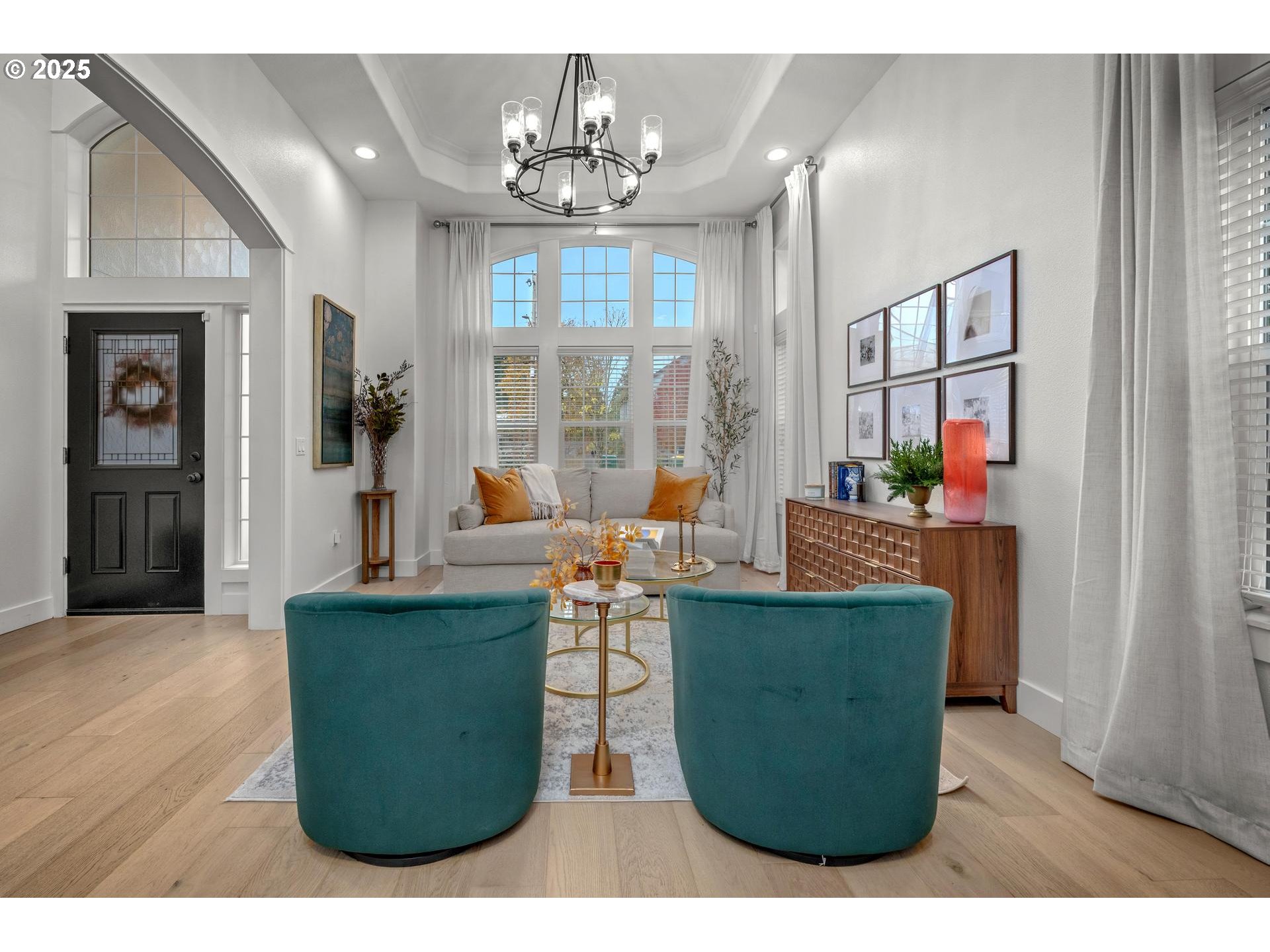 7849 Southwest Birch Street Portland, OR 97223 - Photo 9 of 42 Kitchen