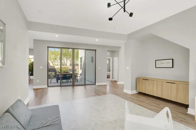 $989,900 | 2658 Catania Street, Henderson, NV 89044