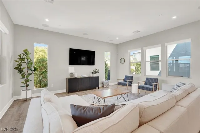 $989,900 | 2658 Catania Street, Henderson, NV 89044