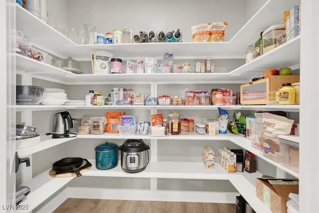 $989,900 | 2658 Catania Street, Henderson, NV 89044