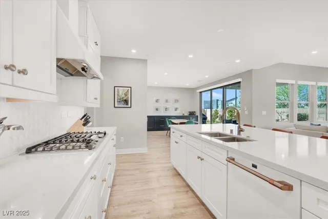 $989,900 | 2658 Catania Street, Henderson, NV 89044