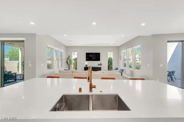 $989,900 | 2658 Catania Street, Henderson, NV 89044