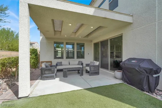 $989,900 | 2658 Catania Street, Henderson, NV 89044