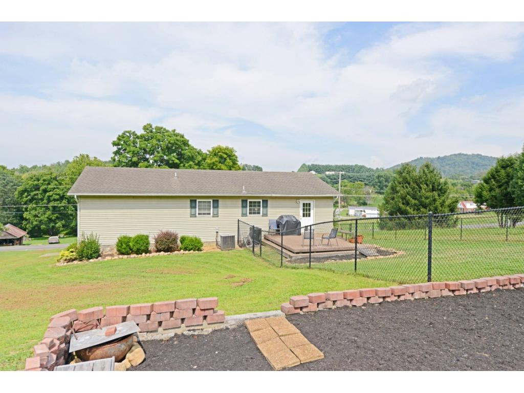 3430 Ripley Island Road Afton, TN 37616 - Photo 6 of 35 Photo 6