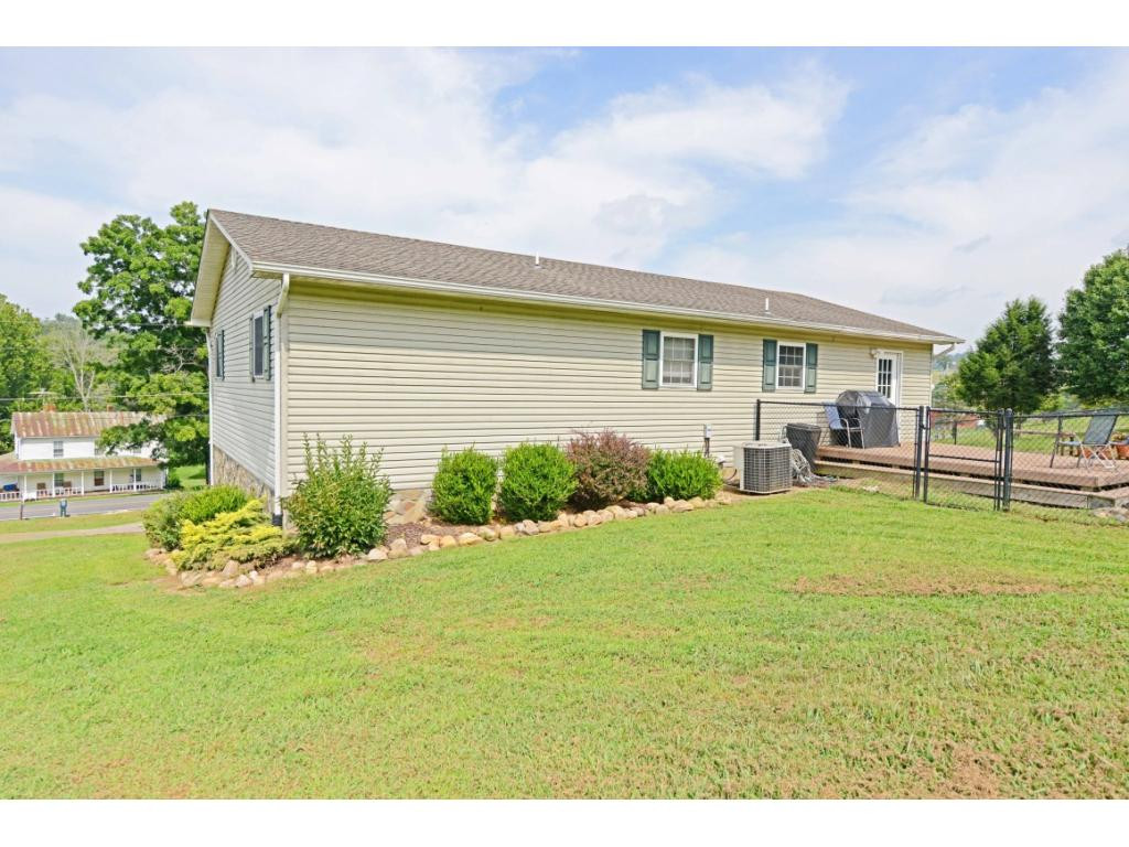 3430 Ripley Island Road Afton, TN 37616 - Photo 7 of 35 Photo 7