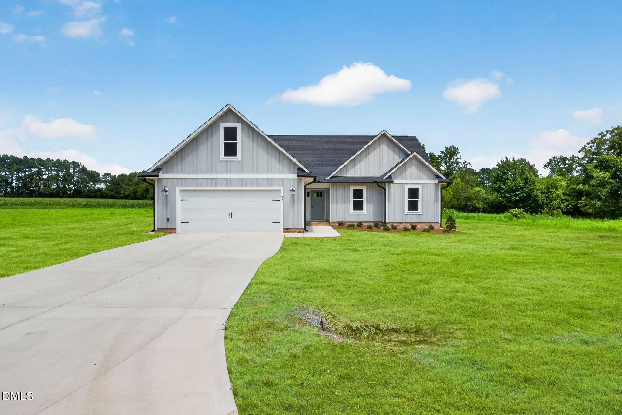 169 Cow Camp Road Dunn, NC 28334 - Photo 2 of 47 2-web-or-mls-DSC07762