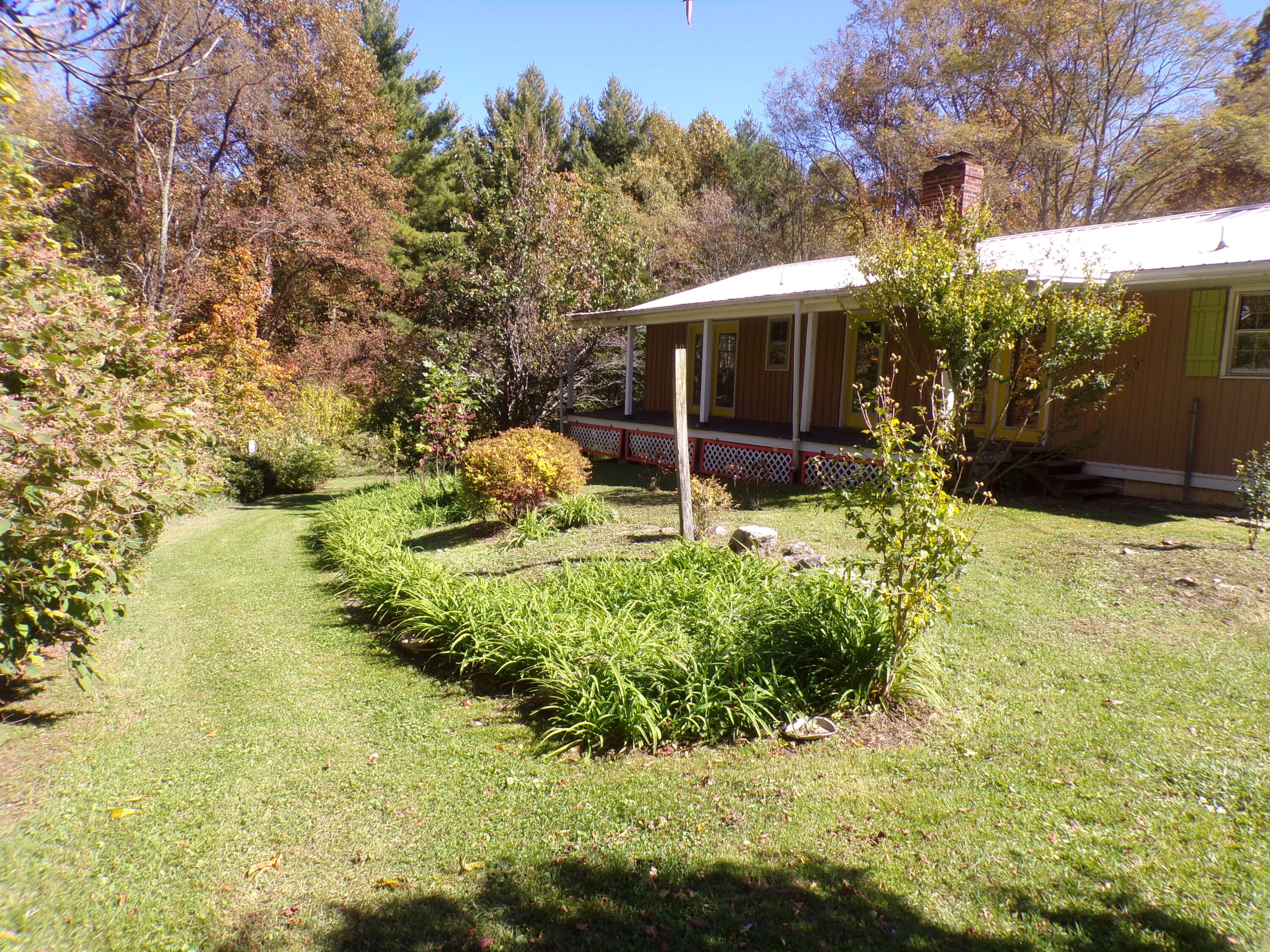 658 Hopper Road Shady Valley, TN 37688 - Photo 8 of 66 103_6522