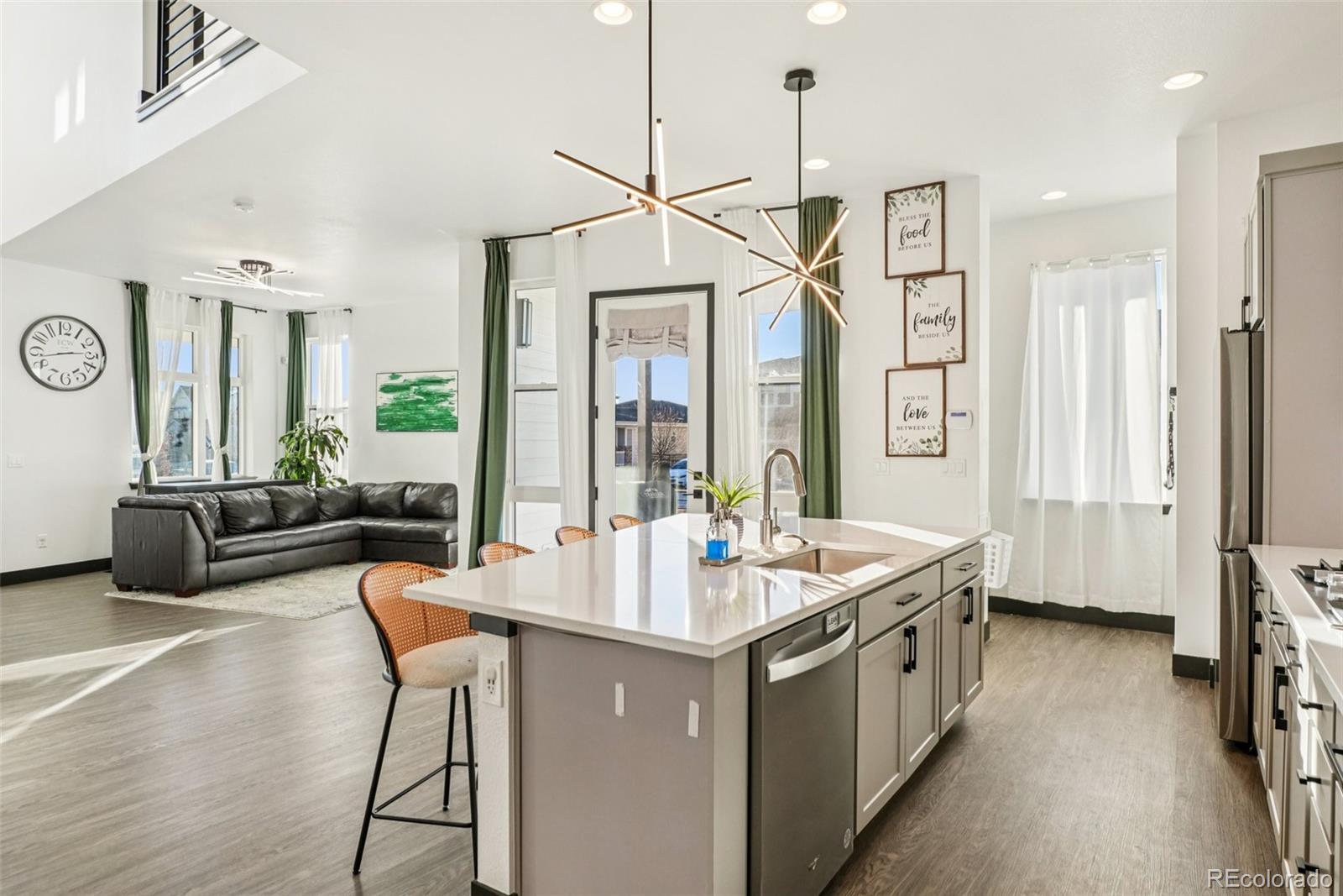 5980 North Perth Street Aurora, CO 80019 - Photo 12 of 49