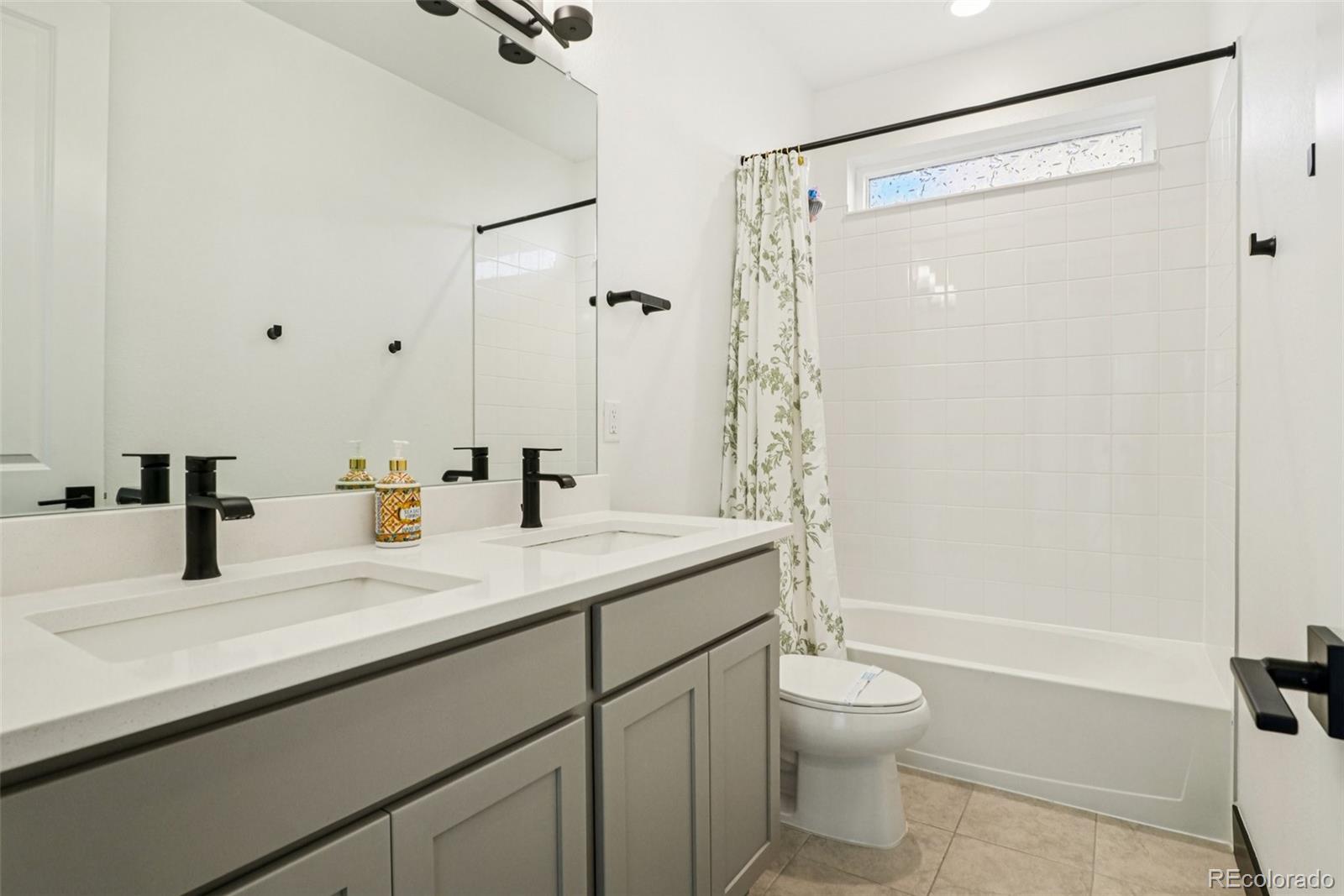 5980 North Perth Street Aurora, CO 80019 - Photo 32 of 50