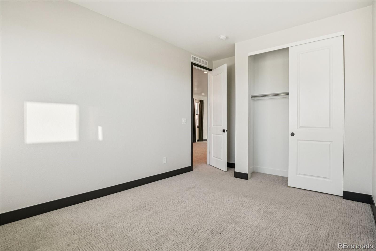 5980 North Perth Street Aurora, CO 80019 - Photo 33 of 49