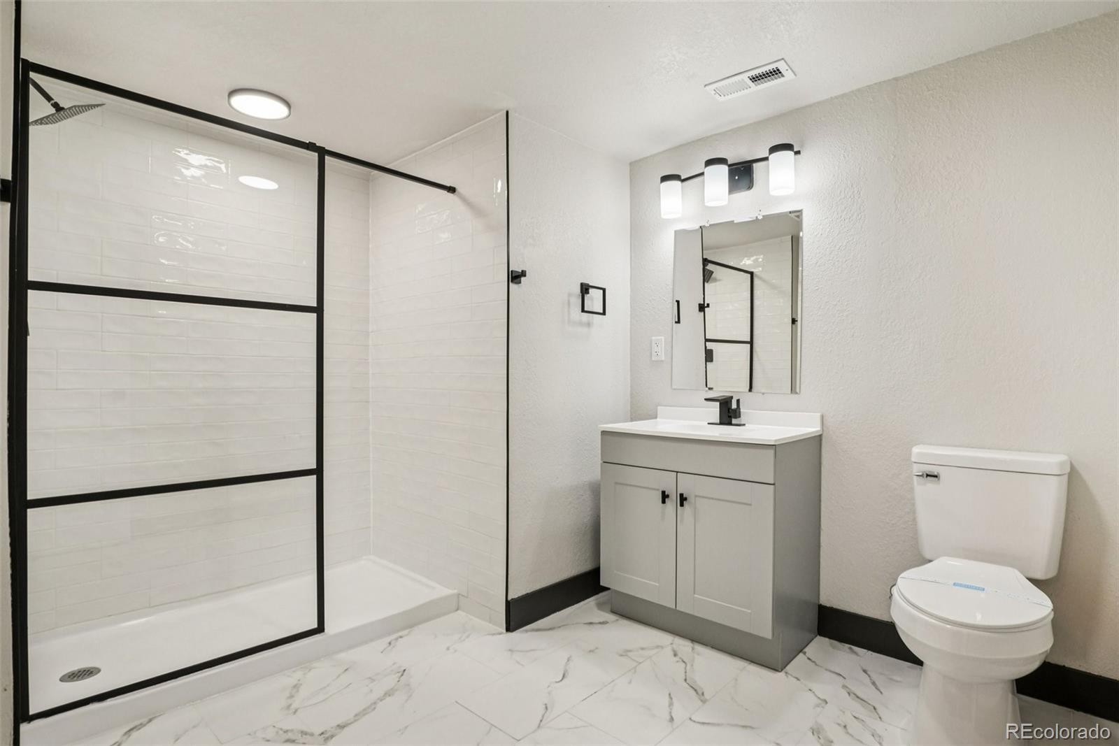 5980 North Perth Street Aurora, CO 80019 - Photo 35 of 50