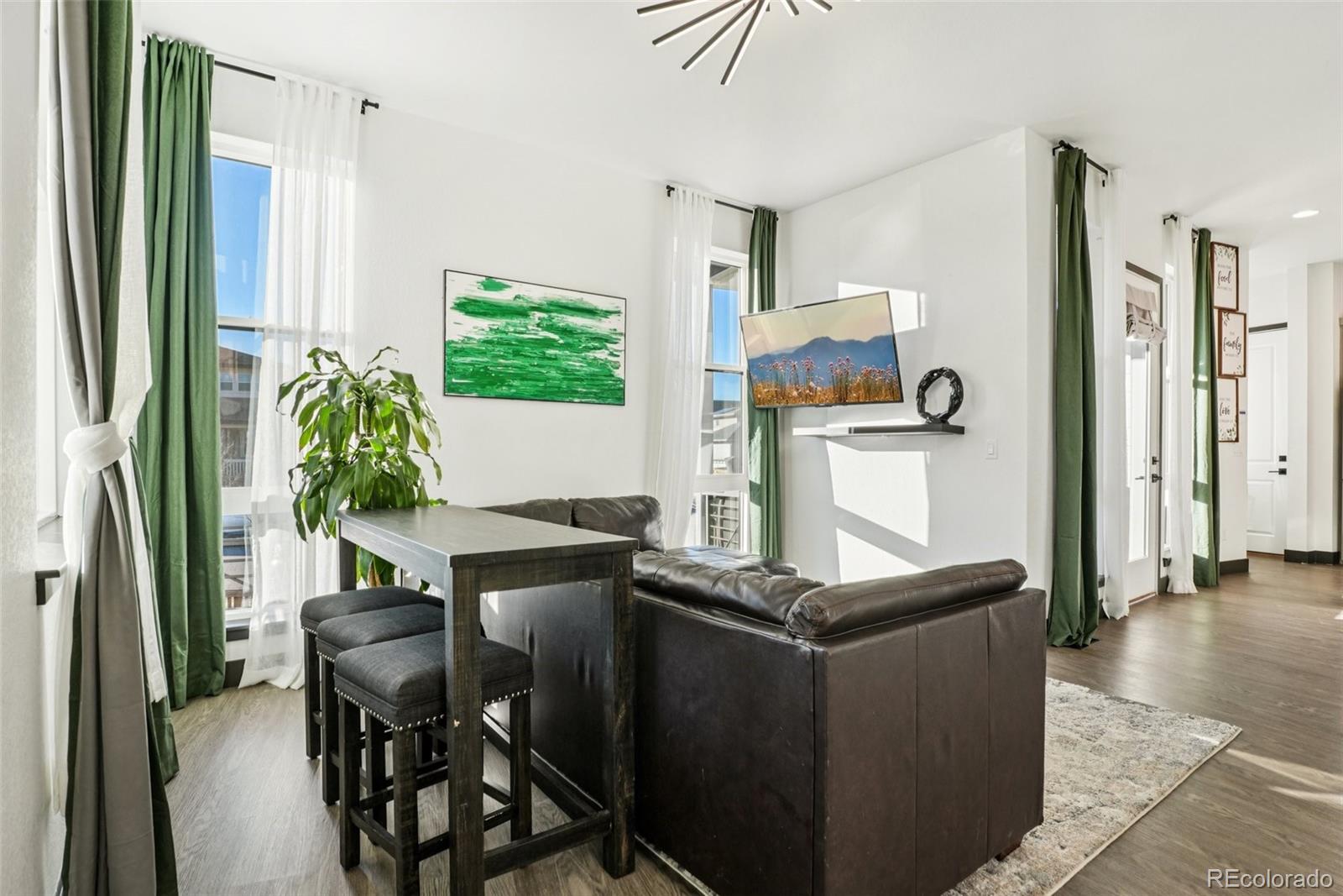 5980 North Perth Street Aurora, CO 80019 - Photo 6 of 49