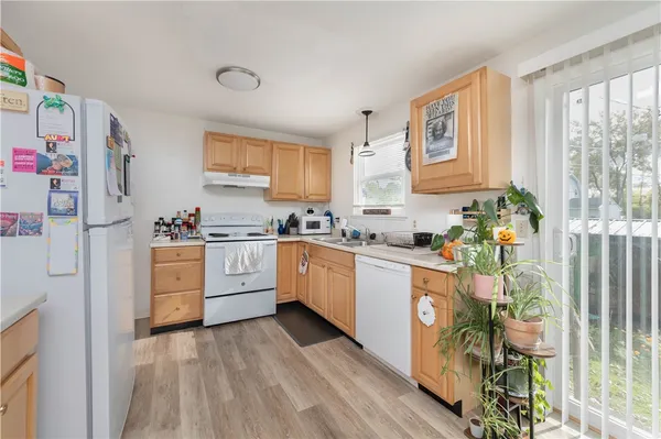 $1,425 | 87 Moxon Drive, Greece, NY 14612