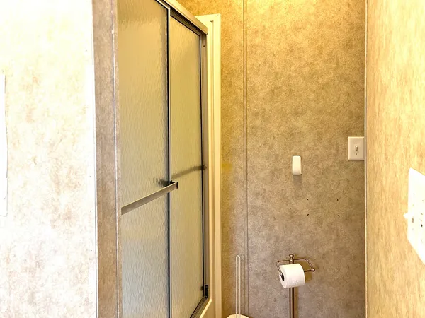 $39,000 | 617 6th Street, Bloomington, IL 61704