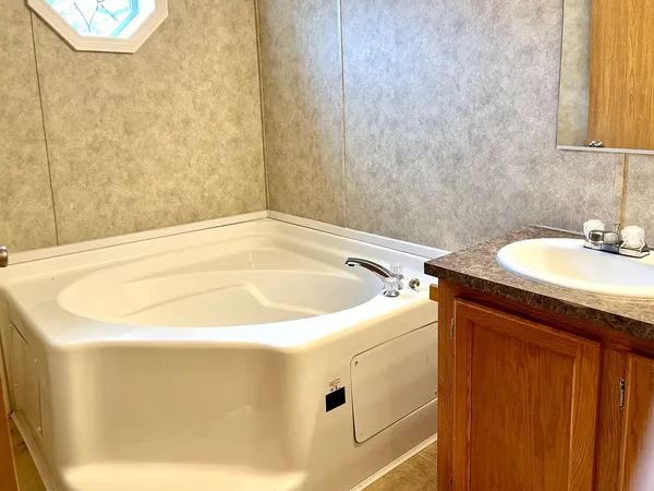 $39,000 | 617 6th Street, Bloomington, IL 61704