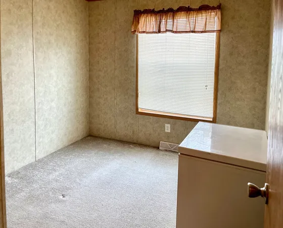 $39,000 | 617 6th Street, Bloomington, IL 61704