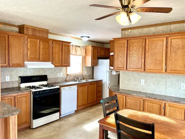 $39,000 | 617 6th Street, Bloomington, IL 61704