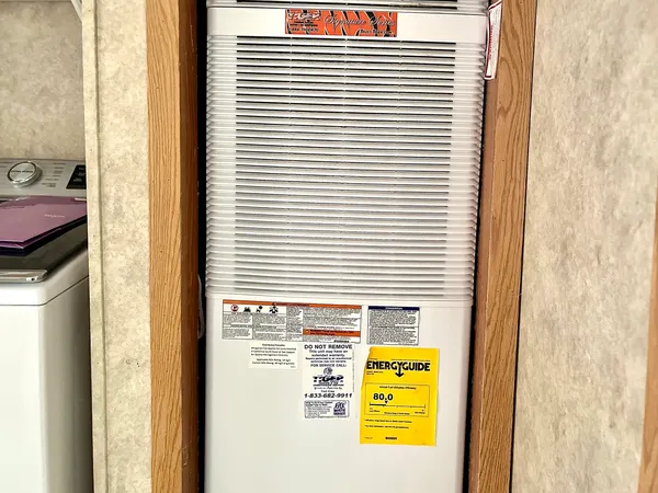 $39,000 | 617 6th Street, Bloomington, IL 61704