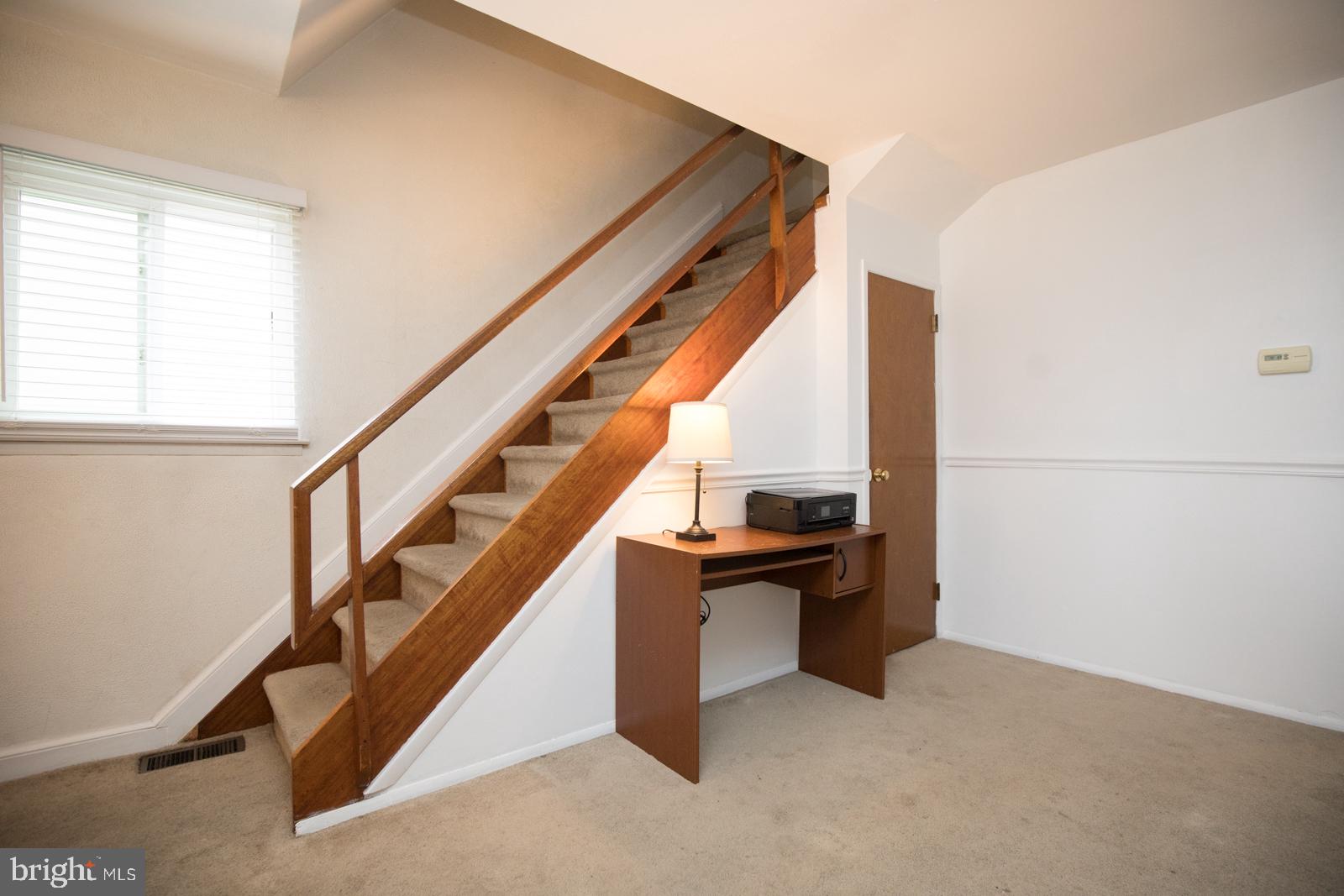 12185 Aster Road Philadelphia, PA 19154 - Photo 7 of 48