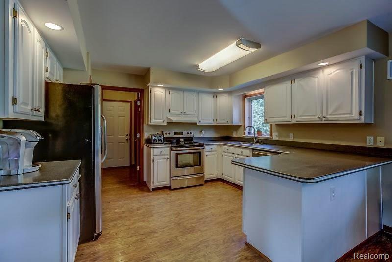5197 South Bull Run Road Gregory, MI 48137 - Photo 11 of 25 011-5197BullRunRd-Gregory-MI-small.jpg