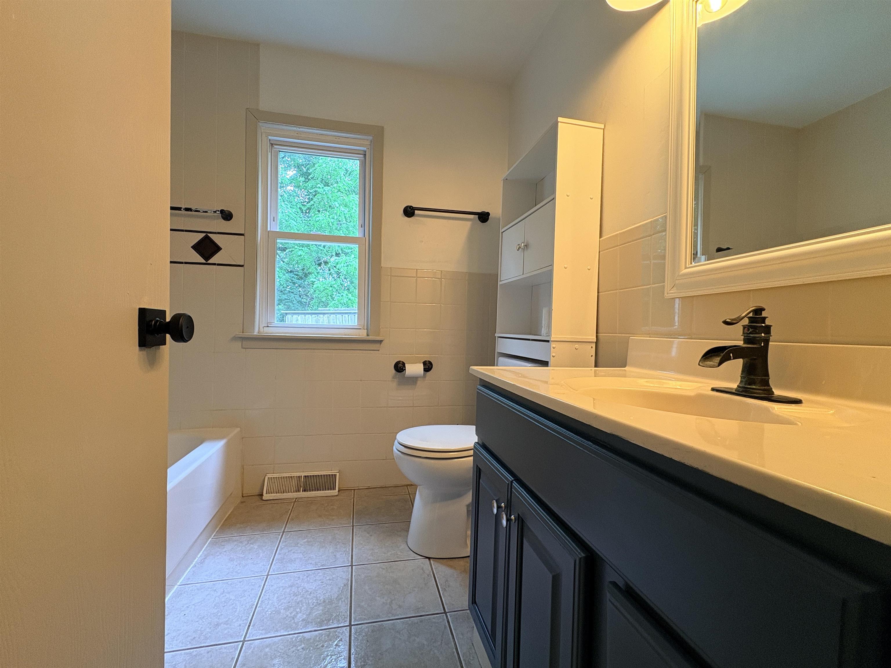2471 North Jackson Road Pecatonica, IL 61063 - Photo 14 of 19
