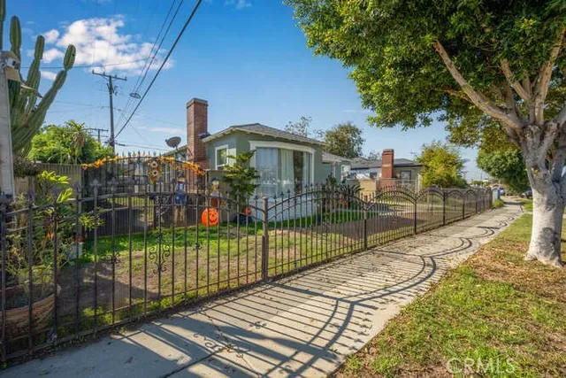 $770,000 | 6044 Northside Drive, East Los Angeles, CA 90022