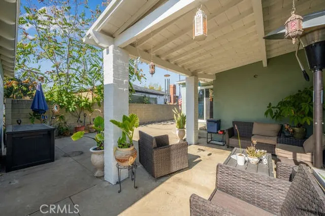 $770,000 | 6044 Northside Drive, East Los Angeles, CA 90022