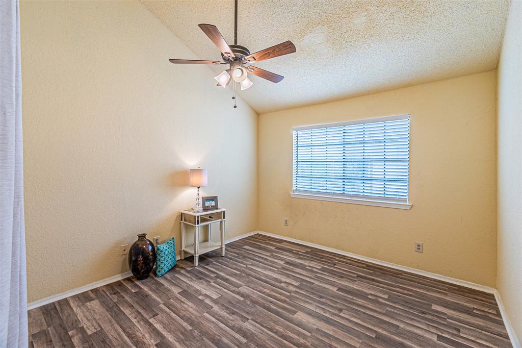 5590 Spring Valley Road, Unit C205 Dallas, TX 75254 - Photo 11 of 25 Primary Bedroom
