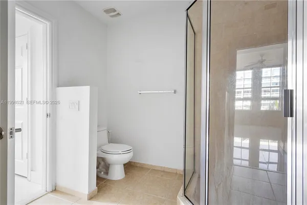 $3,500 | 3001 Northeast 185th Street, Unit 411, Aventura, FL 33180