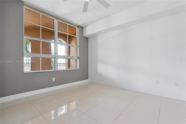 $3,500 | 3001 Northeast 185th Street, Unit 411, Aventura, FL 33180