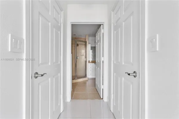 $3,500 | 3001 Northeast 185th Street, Unit 411, Aventura, FL 33180