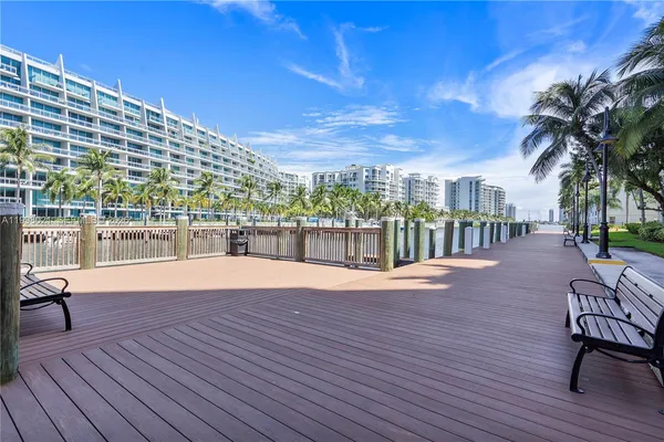 $3,500 | 3001 Northeast 185th Street, Unit 411, Aventura, FL 33180
