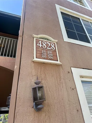 $240,000 | 4828 Highway 7, Unit 8107, Coconut Creek, FL 33073